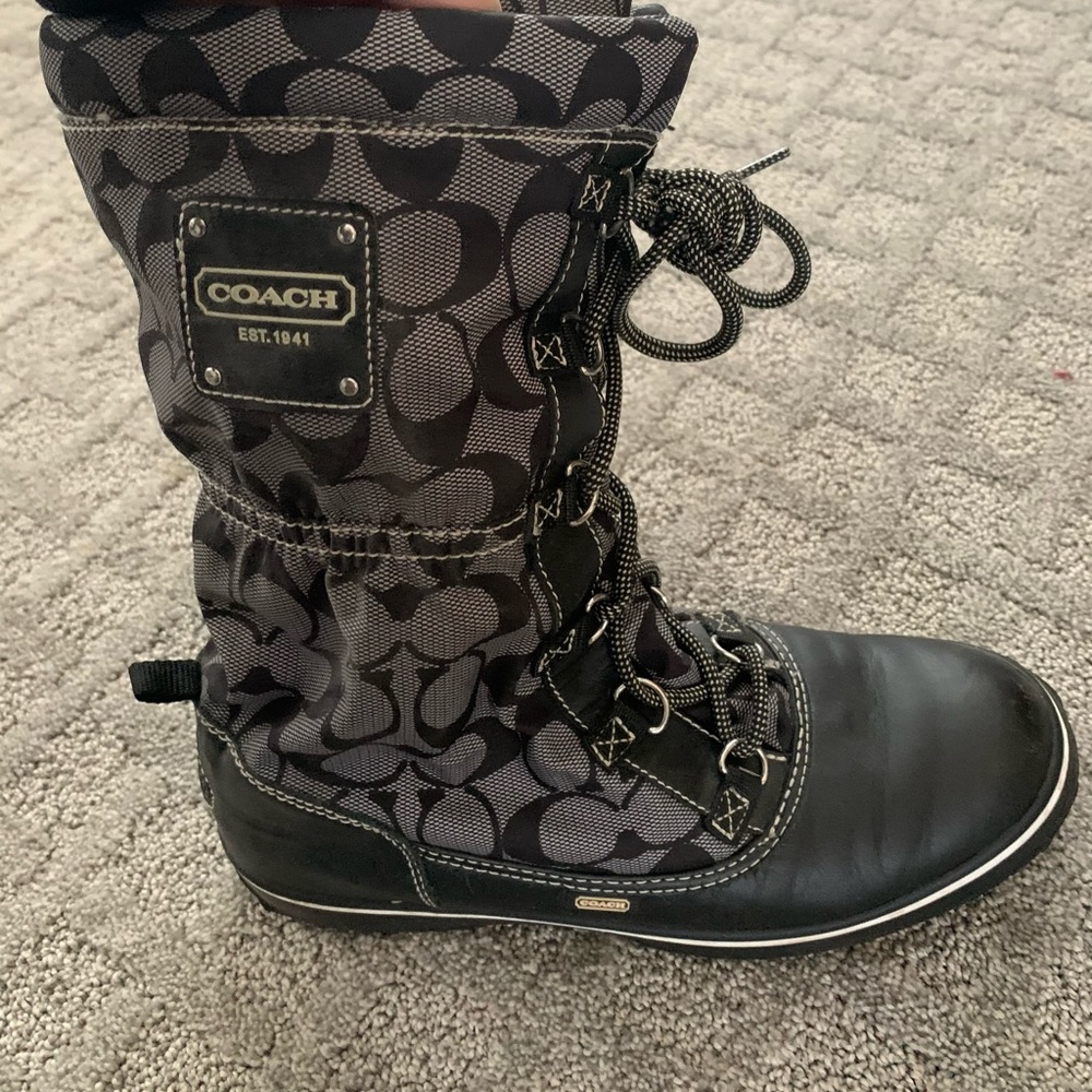 EUC worn 2x Coach Shaine Signature rain/snow boots